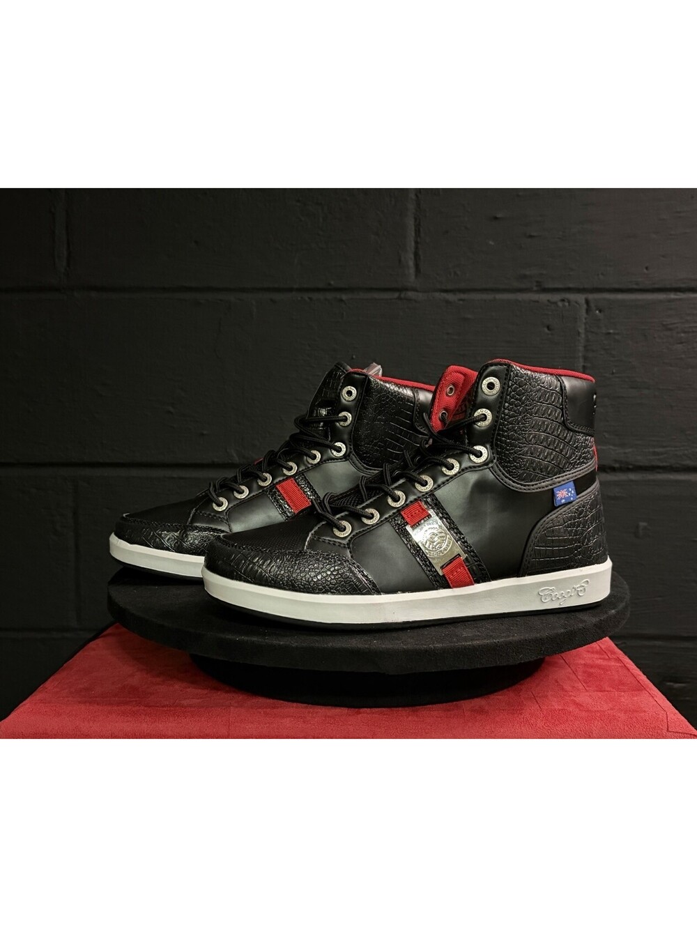 COOGI Australia Pyro High Top Black Red Croc DS OG Box Sz 10 Collector Pair
